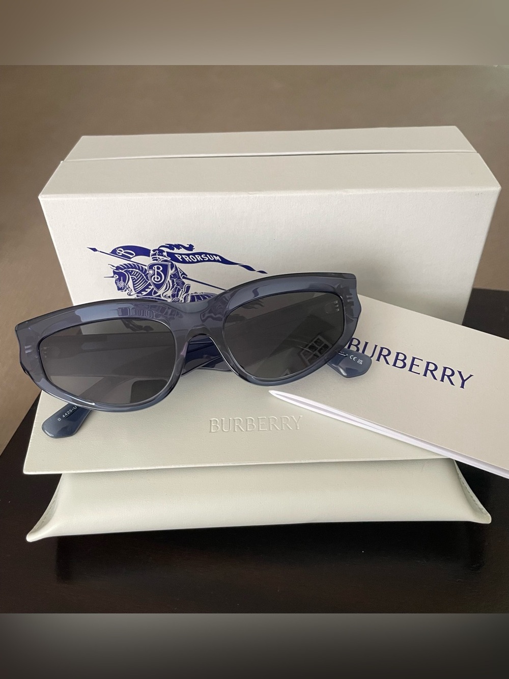 NIB Burberry Cat Eye Sunglasses
